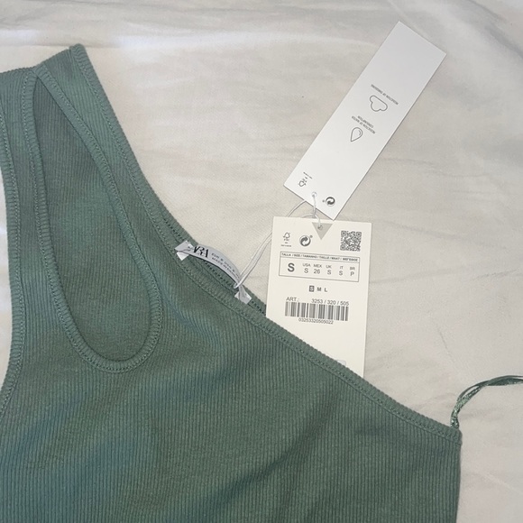 NWT💚Zara Asymmetrical Rib Top 🌳 - Picture 7 of 7